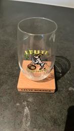 Uniek Leute Bokbier Glas met Originele Houten Voet, Verzamelen, Ophalen