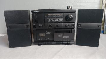 Stereo-keten Tuner, versterker en cassettedeck en platendraa