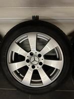 Winterbanden continental op velg 205/55/16 mercedes, Auto-onderdelen, Banden en Velgen, Ophalen, Gebruikt, 16 inch, Banden en Velgen