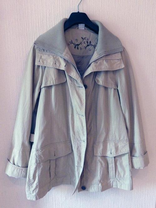 Damesjas maat 44., Kleding | Dames, Jassen | Zomer, Zo goed als nieuw, Groen, Ophalen