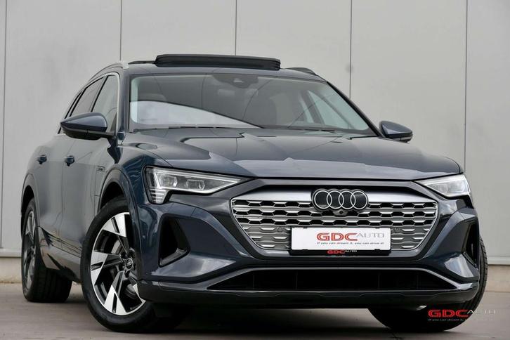 Audi Q8 e-tron Q8 e-tron quattro advanced I Pano I NP €108, Auto's, Audi, Bedrijf, Te koop, Q8 e-tron, 360° camera, 4x4, Achteruitrijcamera