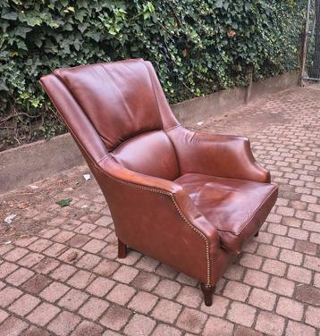 Oude Vintage Fauteuil Lederen Bekleding Mooie Patina  beschikbaar voor biedingen