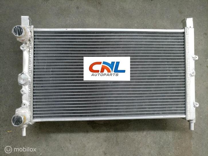 Radiateur  FIAT UNO 1.3L/1.4L PETROL TURBO /1.3D 1.7D DIESEl, Autos : Pièces & Accessoires, Moteurs & Accessoires, Neuf, Enlèvement ou Envoi