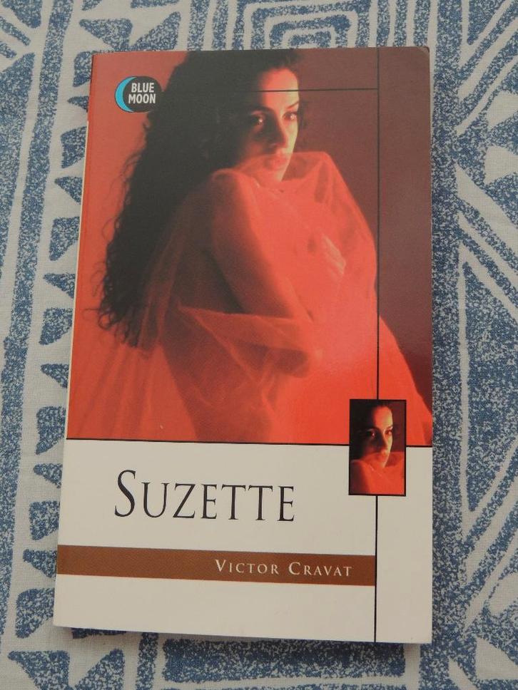 Suzette by Victor Cravat, Boeken, Romans, Zo goed als nieuw, Europa overig, Ophalen of Verzenden