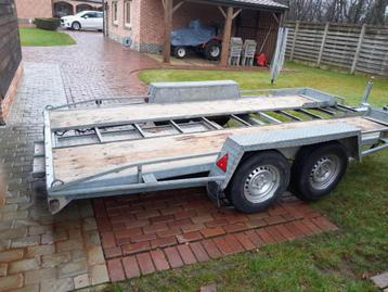 aanhangwagen beschikbaar voor biedingen