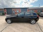 BMW 1 SERIE ✅114i GARANTIE CARPLAY GEKEURD, Auto's, 100 kW, 4 cilinders, Zwart, 1 Reeks