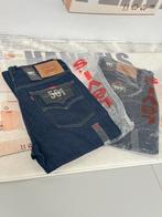 Levis Levi's 501 Dark Blue Regular Fit Jeans W32-L32 32-32, Kleding | Heren, Blauw, Nieuw, W32 (confectie 46) of kleiner, Ophalen of Verzenden