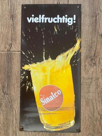 Mooi emaille reclamebord van Sinalco frisdrank