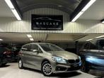 BMW 216D Grand Tourer Euro6b Navi Xenon Leder 112.000 km, Auto's, BMW, Voorwielaandrijving, Monovolume, 1498 cc, Beige
