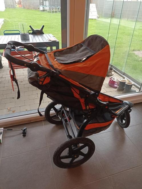 Poussette Britax Bob Revolution Pro, Kinderen en Baby's, Buggy's, Zo goed als nieuw, Overige merken, Regenhoes, Verstelbare rugleuning