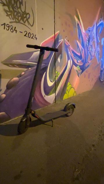 Ninebot elektrische step, Enlèvement, Utilisé, Step électrique (E-scooter)