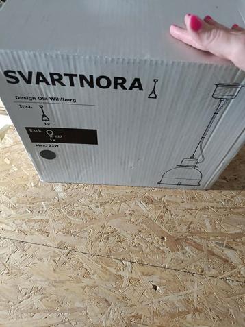 lampe Ikea svartnota