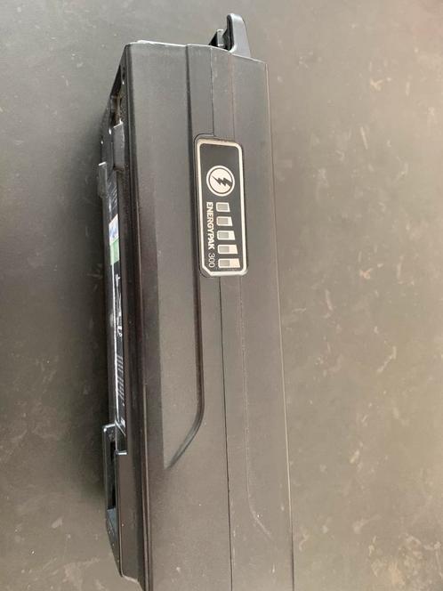 giant energy pack 300 w, Fietsen en Brommers, Fietsaccessoires | Fietsaccu's, Gebruikt, Ophalen of Verzenden