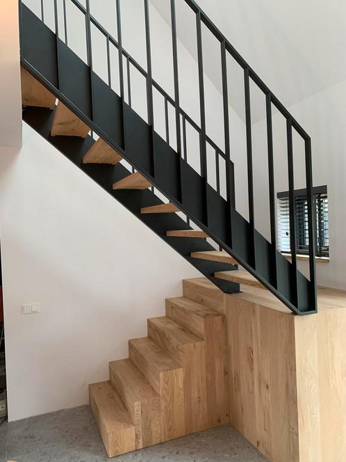 Beste kwaliteit maatwerk Trappen in diverse soorten hout., Doe-het-zelf en Bouw, Ladders en Trappen, Nieuw, Trap, Ophalen