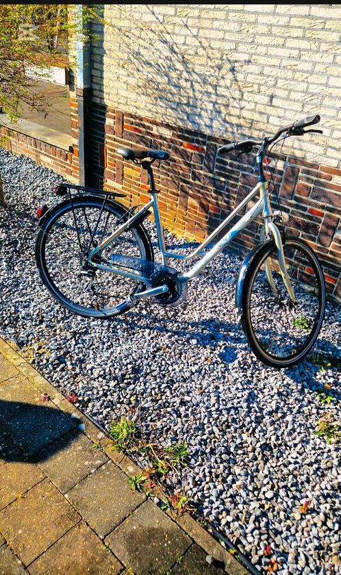 Stadsfiets unisex 27 inch – lage instap, Fietsen en Brommers, Fietsen | Vouwfietsen, Zo goed als nieuw, Dames, Batavus, 16 tot 18 inch