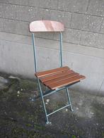 Caféstoeltje helemaal gerestaureerd, Tuin en Terras, Tuinstoelen, Ophalen, Zo goed als nieuw, Teakhout
