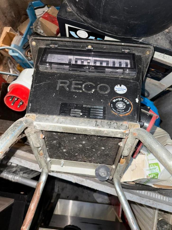 Mobiele verdeelkast, Doe-het-zelf en Bouw, Elektriciteit en Kabels, Ophalen