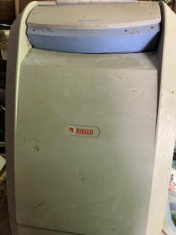 Mazoutbrander - boiler beschikbaar voor biedingen
