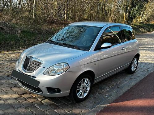 Lancia ypsilon benzine 89000km, Auto's, Lancia, Particulier, Ypsilon, Elektrische ramen, Benzine, Euro 4, Handgeschakeld, Dealer onderhouden