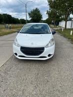 PEUGEOT 208 BENZINE 2014 DIRECT BESCHIKBAAR, Auto's, Voorwielaandrijving, Euro 5, Stof, 50 kW