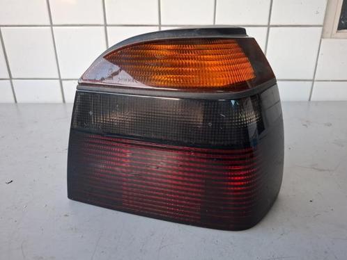 Achterlicht rechts van een Volkswagen Golf, Auto-onderdelen, Verlichting, Volkswagen, Gebruikt, 3 maanden garantie, Ophalen of Verzenden