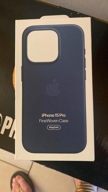 Apple Iphone 15 pro hoesje beschikbaar voor biedingen
