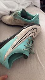 Nike phantom zaalvoetbalschoenen, Sport en Fitness, Loopsport en Atletiek, Ophalen of Verzenden, Zo goed als nieuw, Overige sporten