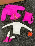 Barbie 1993 Camp outfit ( vintage ), Verzamelen, Ophalen of Verzenden, Gebruikt, Kleertjes