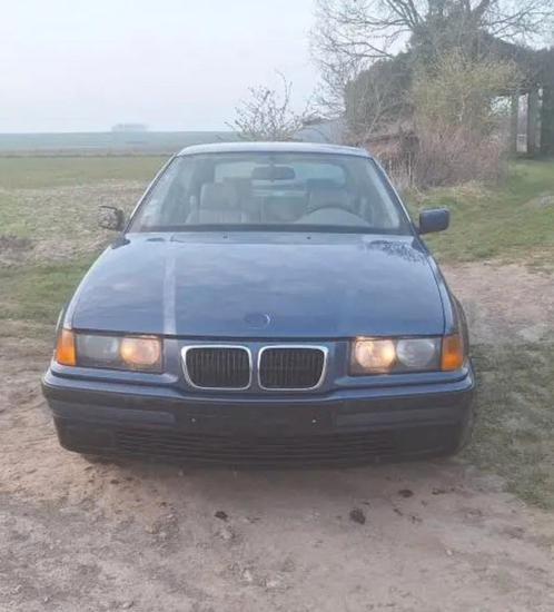 BMW 318 TDS, Auto's, BMW, Particulier, Overige bekleding, Ophalen
