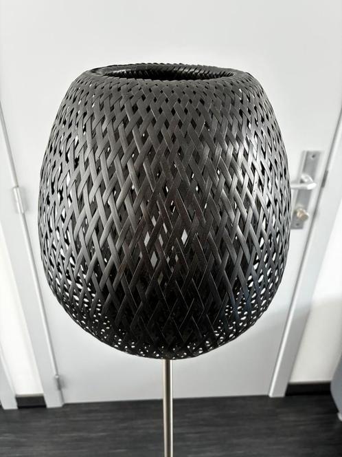 Staande lamp - IKEA, Huis en Inrichting, Lampen | Vloerlampen, Zo goed als nieuw, Ophalen