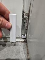 remplacement des charnières sur le châssis, Enlèvement, Neuf