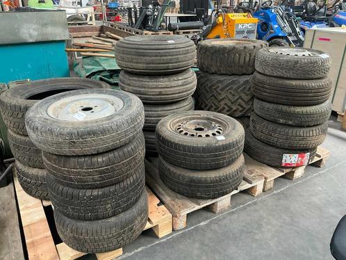 Diverse banden (21x), Zakelijke goederen, Landbouw | Onderdelen | Banden, Velgen en Assen
