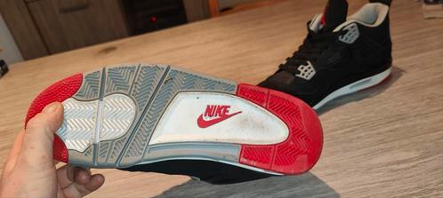 Air Jordan 4 Bred – Maat 43 – Zo goed als nieuw, Sport en Fitness, Basketbal, Zo goed als nieuw, Schoenen, Ophalen of Verzenden