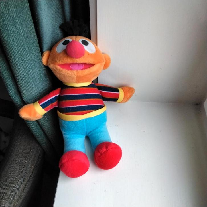 ernie Sesamstraat knuffel, Kinderen en Baby's, Speelgoed | Knuffels en Pluche, Gebruikt, Ophalen of Verzenden
