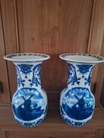 2 vazen blauw delfts, 1 met wat schade, Antiek en Kunst, Ophalen