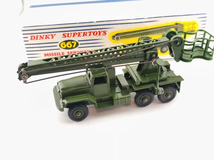 DINKY TOYS UK RAKETONDERHOUDSPLATFORM REF 667, Hobby en Vrije tijd, Modelauto's | 1:43, Zo goed als nieuw, Bus of Vrachtwagen