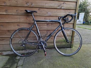 Trek Madone 5.2 Carbon koersfiets beschikbaar voor biedingen