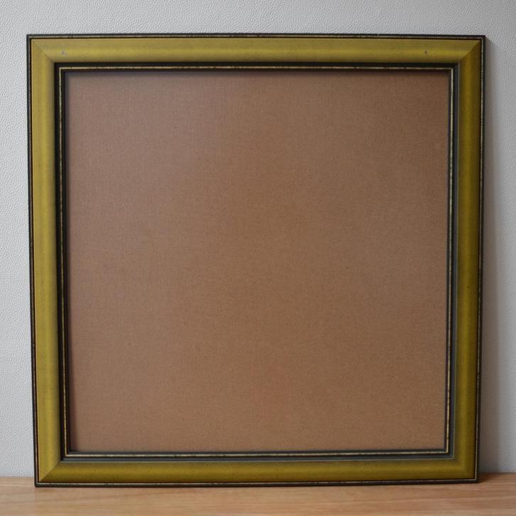 GROTE OUDE VIERKANTE KADER 58,8 x 58,8 CM, Huis en Inrichting, Woonaccessoires | Lijsten, 50 tot 75 cm, 50 tot 75 cm, Ophalen