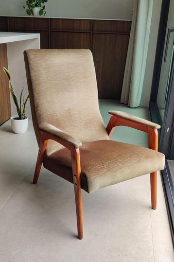 Prachtige vintage relaxzetel / leeszetel beschikbaar voor biedingen