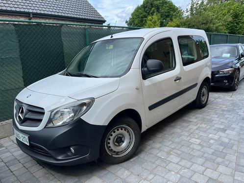 citan lichtevracht 6.000+btw, Auto's, Bestelwagens en Lichte vracht, Bedrijf, Trekhaak, Mercedes-Benz, Diesel, Euro 5, Handgeschakeld