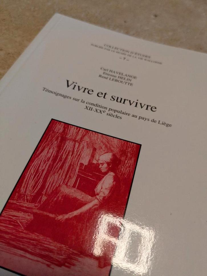 Vivre et survivre (divers auteurs)., Boeken, Literatuur, Zo goed als nieuw, België, Verzenden