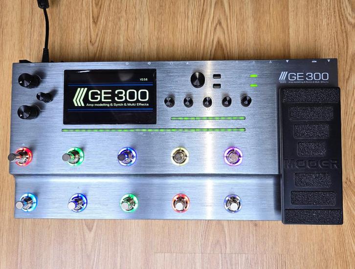 MOOER  GE300, Muziek en Instrumenten, Effecten, Zo goed als nieuw, Multi-effect, Ophalen
