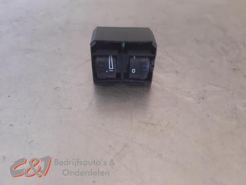 Schakelaar Koplamp Ihv van een Volkswagen Caddy beschikbaar voor biedingen