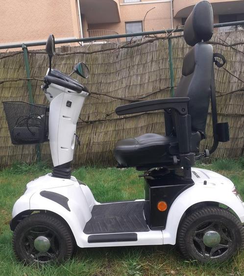 Scootmobiel  Carpo 4 Zeer mooie staat alles werkt!, Diversen, Rolstoelen, Zo goed als nieuw, Ophalen
