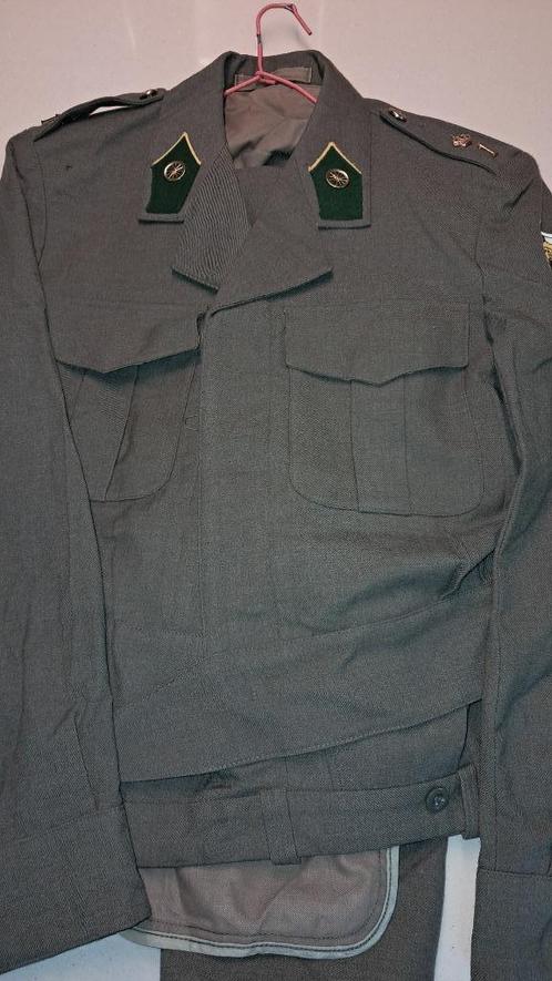 BELGIQUE - ABL - TENUES DIVERSES - FORCE TERRESTRE, Verzamelen, Militaria | Algemeen, Landmacht, Kleding of Schoenen, Ophalen of Verzenden
