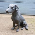 Groot gietijzeren standbeeld tuinbeeld hond jachthond, Tuin en Terras, Tuinbeelden, Ophalen of Verzenden, Zo goed als nieuw, Metaal