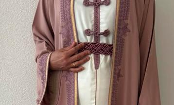 Dubbele kaftan beschikbaar voor biedingen