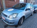 Ford fiesta 13 i 2006  - clim - Radio MP3/CD/ - Verrouillage, Autos, Ordinateur de bord, Achat, Particulier