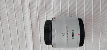 Canon EF 2.0x III Extender (teleconverter) beschikbaar voor biedingen