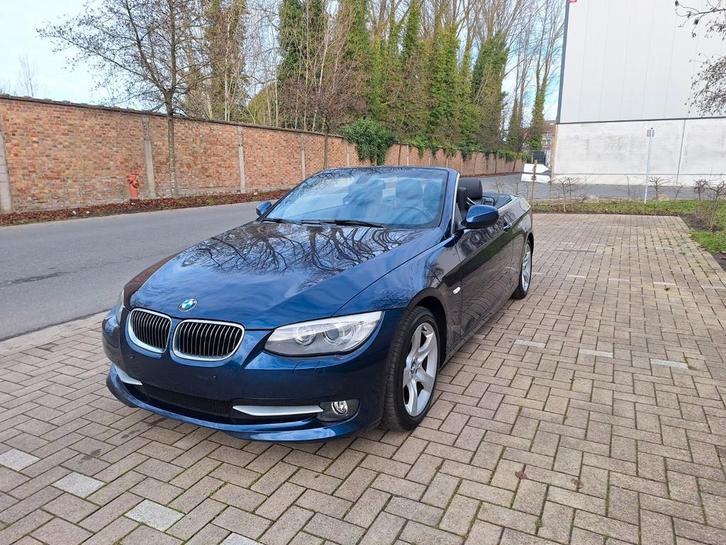BMW 325i | 61000km | Automaat, Auto's, BMW, Bedrijf, Te koop, 3 Reeks, ABS, Adaptieve lichten, Airbags, Airconditioning, Alarm